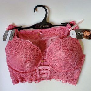 Pink Daisy Fuentes 38C Lace Bra and Matching XL Panty Set